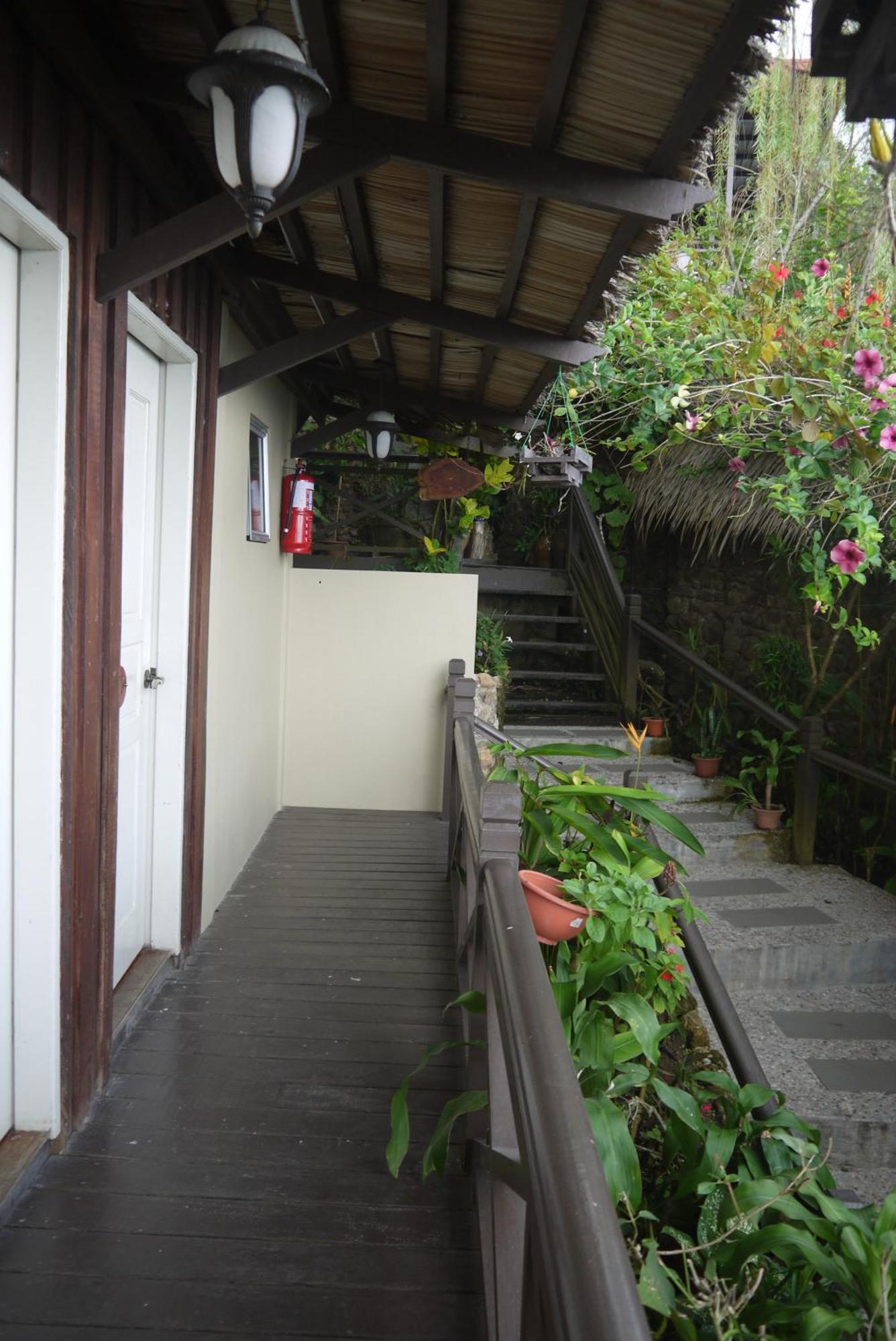 Kasih Sayang Hill Resort Kota Kinabalu Ngoại thất bức ảnh