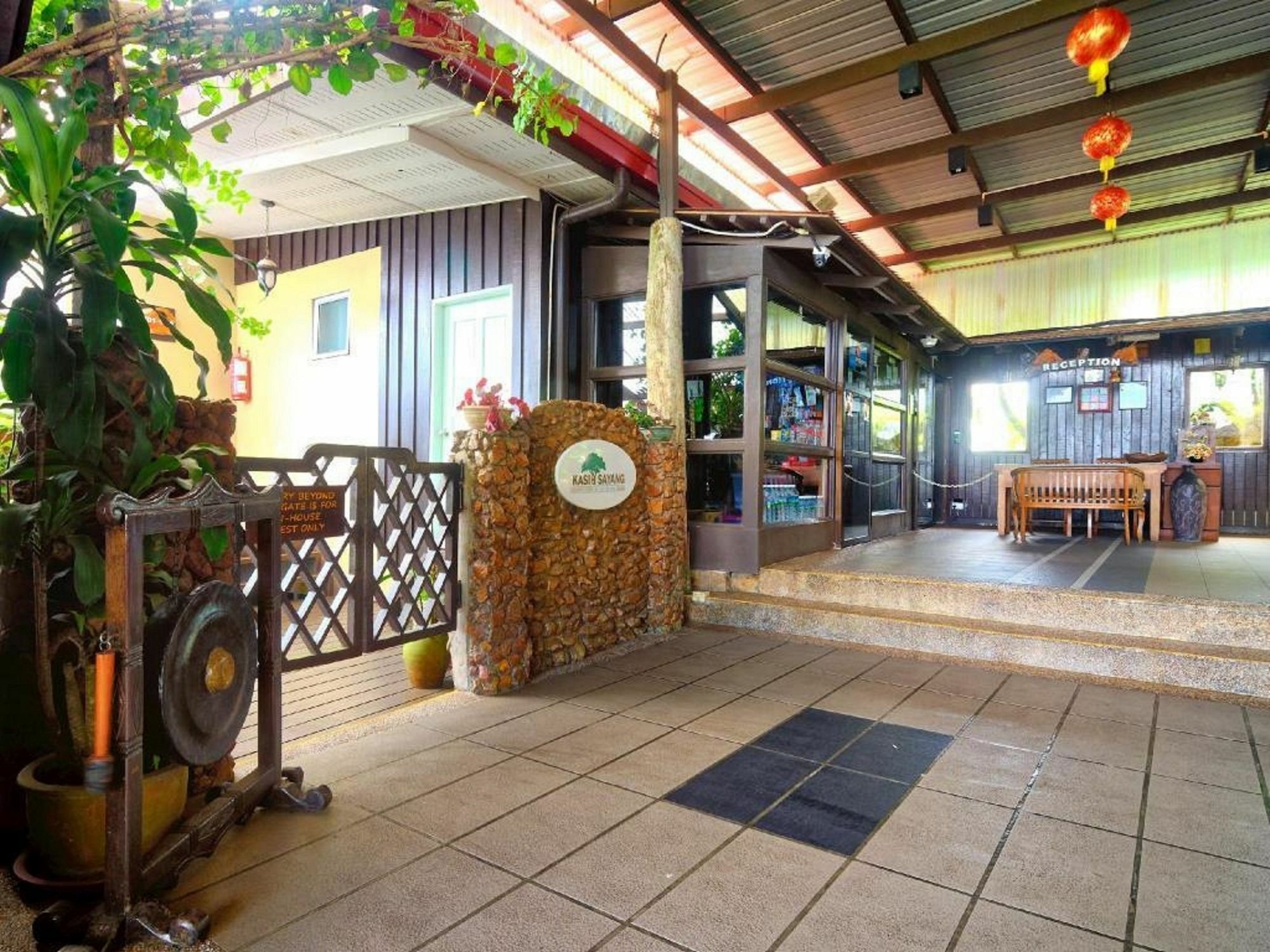 Kasih Sayang Hill Resort Kota Kinabalu Ngoại thất bức ảnh