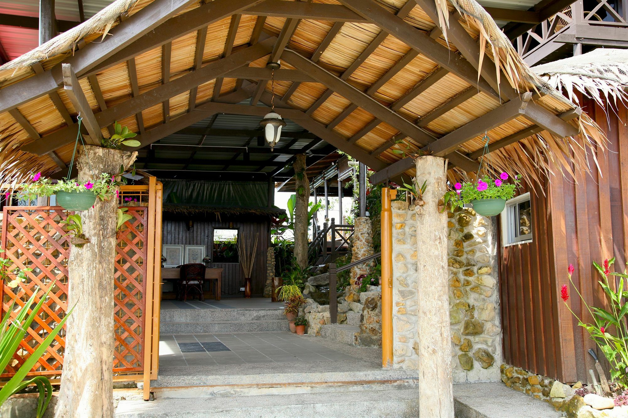 Kasih Sayang Hill Resort Kota Kinabalu Ngoại thất bức ảnh